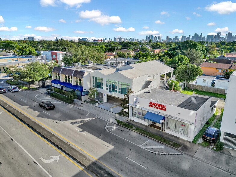 1675 SW 27th Ave, Miami, FL à vendre - Photo du bâtiment - Image 2 de 31