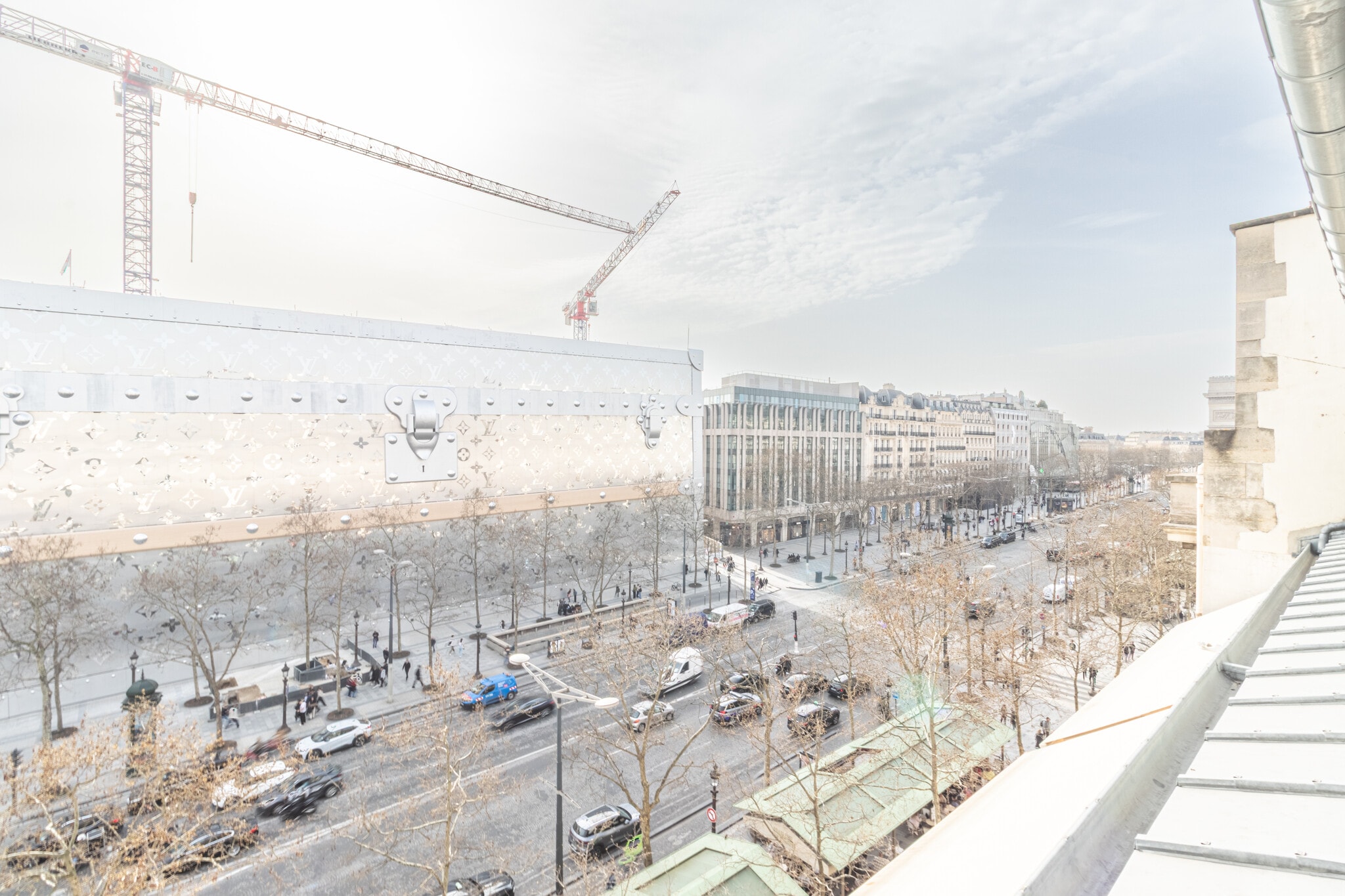 120 Avenue Des Champs Elysées, Paris à louer Photo intérieure- Image 1 de 7