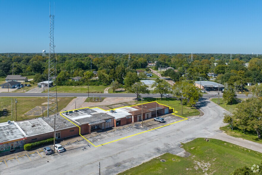 322 Laurel St, La Marque, TX à vendre - Photo principale - Image 1 de 85