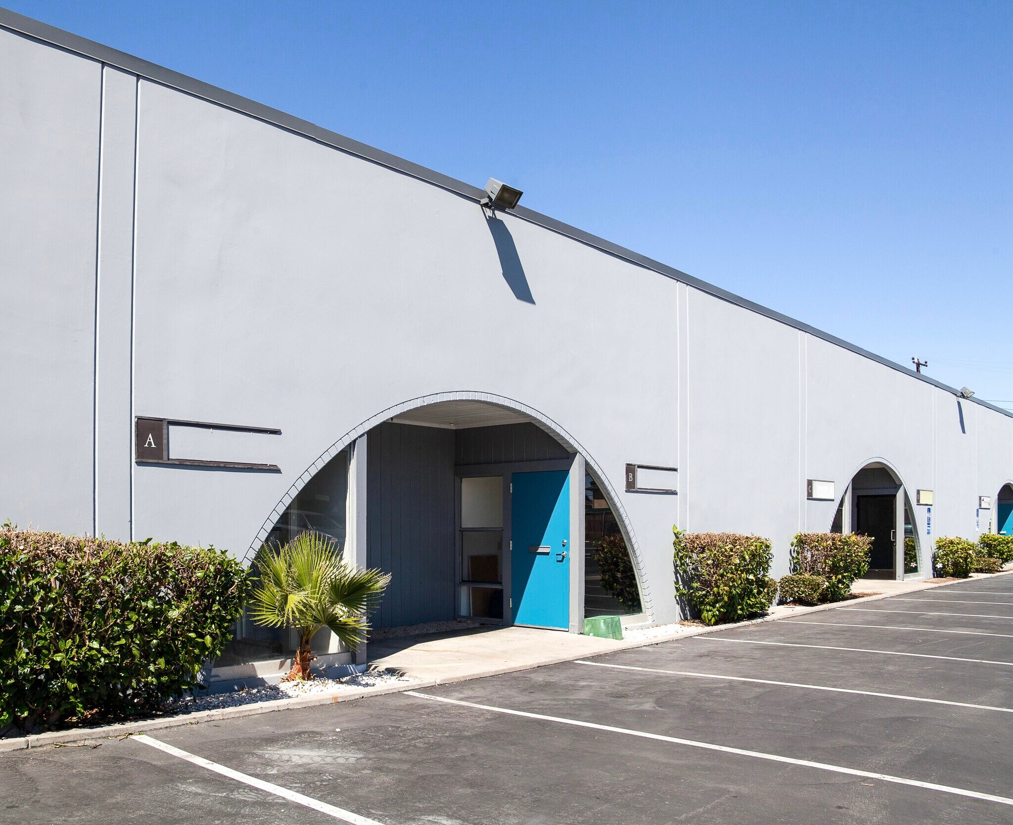 2930-2941 Grace Ln, Costa Mesa, CA for lease Primary Photo- Image 1 of 3
