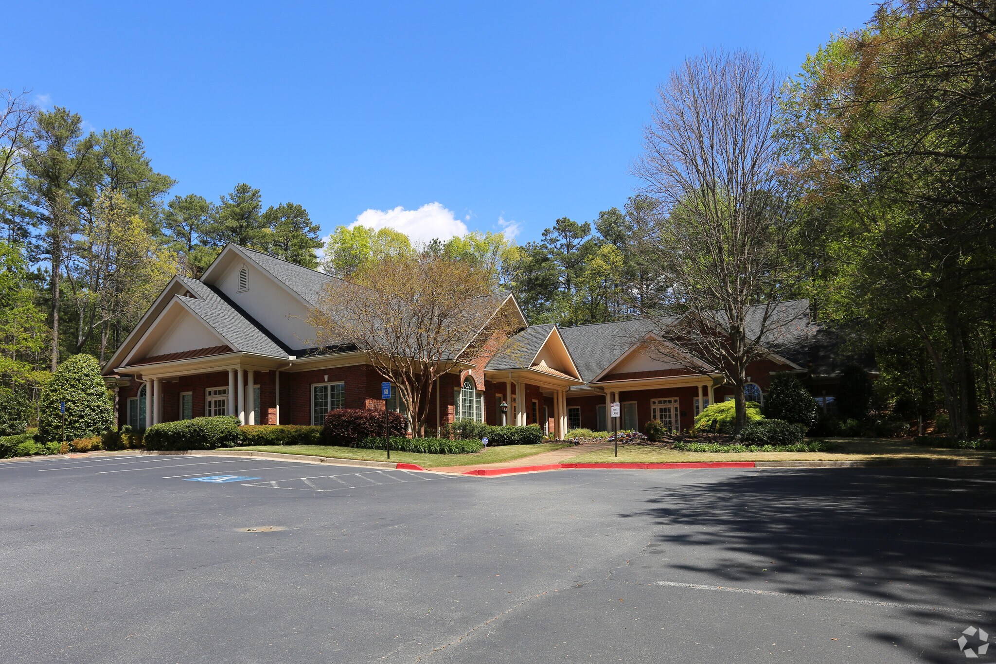3900 Frey Rd, Kennesaw, GA à louer Photo du bâtiment- Image 1 de 6