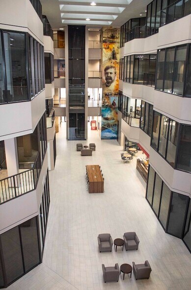 5350 S Staples St, Corpus Christi, TX à louer - Hall d’entrée - Image 2 de 6