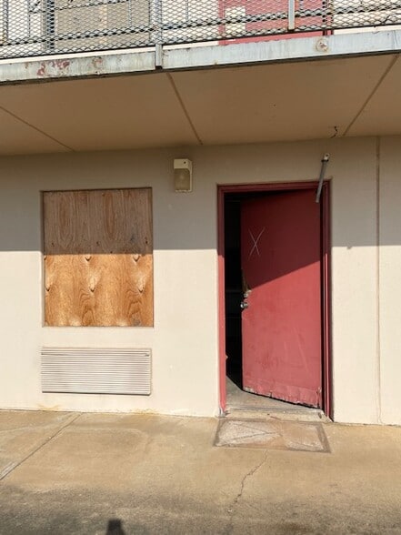 4300 Industrial Drive Ext, Bossier City, LA for sale - Building Photo - Image 2 of 6