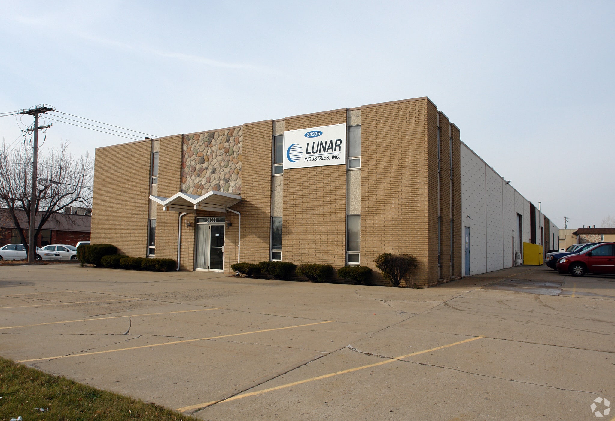34335-34341 Groesbeck Hwy, Clinton Township, MI for sale Primary Photo- Image 1 of 3