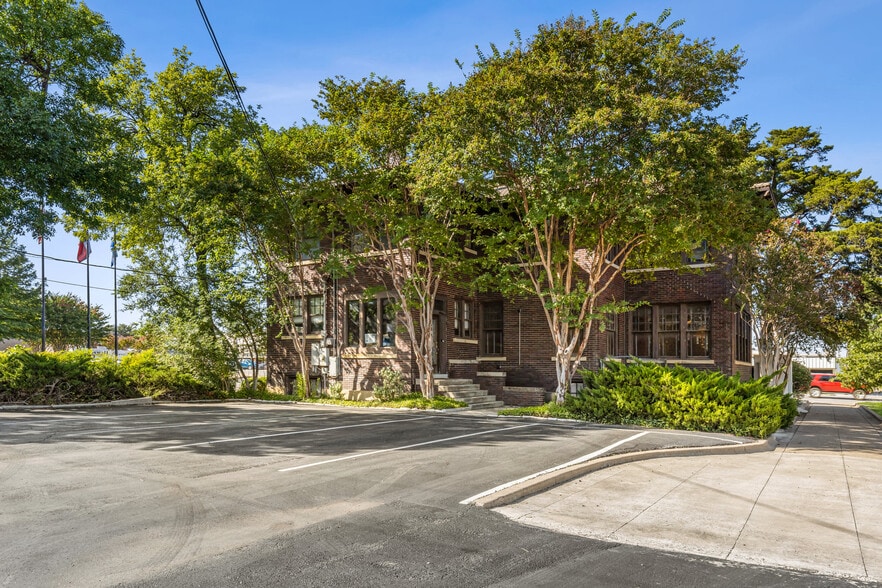 1119 Pennsylvania Ave, Fort Worth, TX for sale - Building Photo - Image 3 of 27