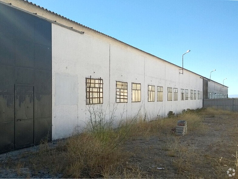Calle de los Carpinteros, 6, Camarena, Toledo for lease - Building Photo - Image 2 of 7