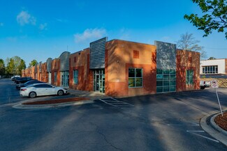 Plus de détails pour 212 Powell Dr, Raleigh, NC - Local d'activités à louer