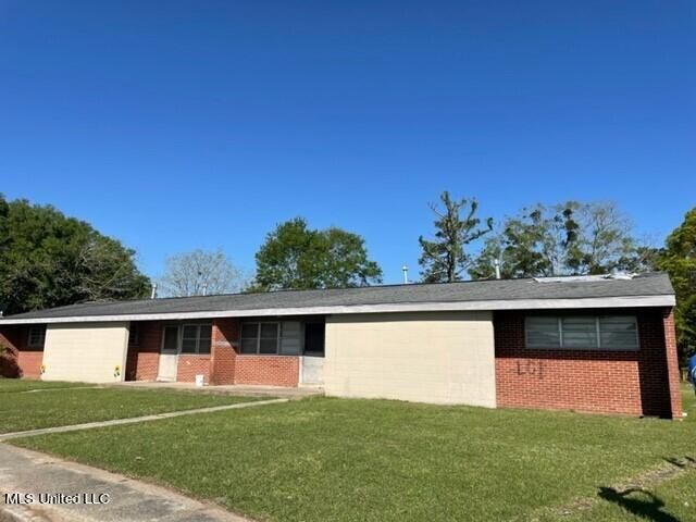 4901 Tanner St, Moss Point, MS à vendre - Photo du bâtiment - Image 1 de 1