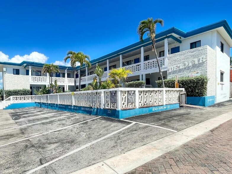 315 Arthur St, Hollywood, FL à vendre - Photo du bâtiment - Image 2 de 28