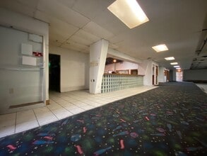 2525 Dixon St, Stevens Point, WI for lease Interior Photo- Image 2 of 14