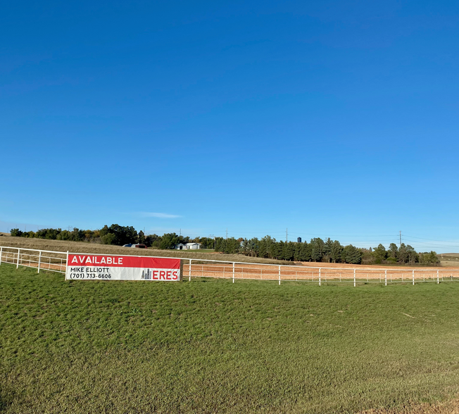 14331 29th St NW, Alexander, ND for lease - Building Photo - Image 3 of 5