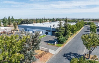 1192-1196 Vanderbilt Cir, Manteca CA - Entrepôt