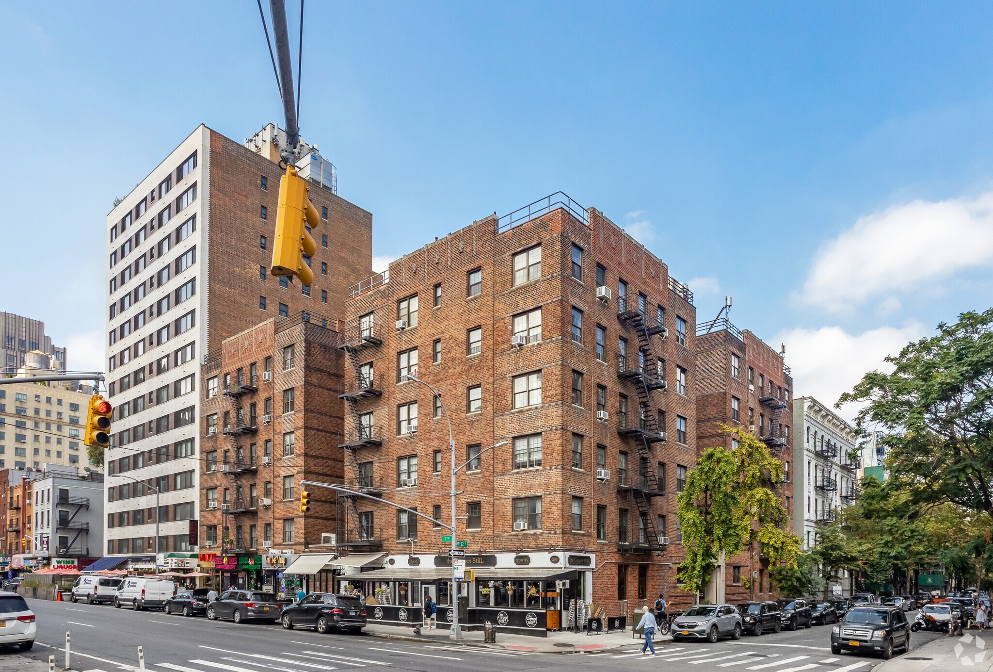 212 W 22nd St, New York, NY for lease Primary Photo- Image 1 of 14