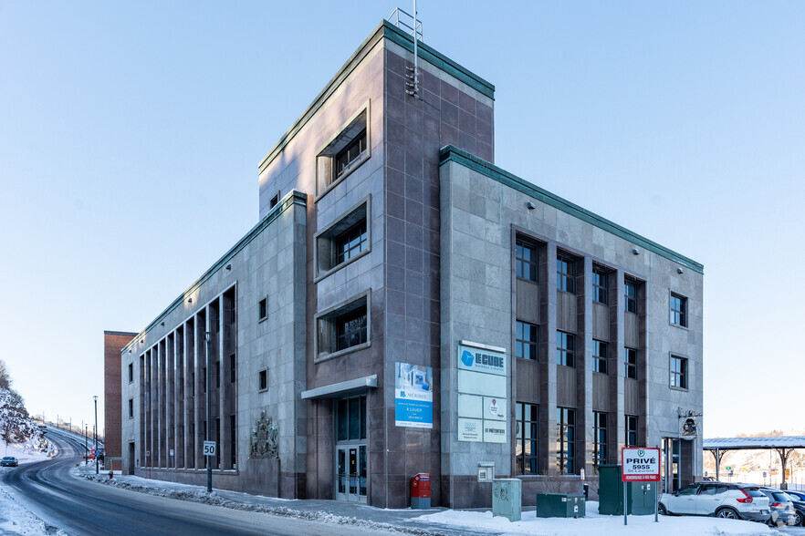 5935-5955 Rue Saint-Laurent, Lévis, QC à louer - Photo principale - Image 1 de 3