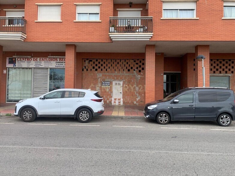 Retail in Murcia for sale - Building Photo - Image 1 of 12