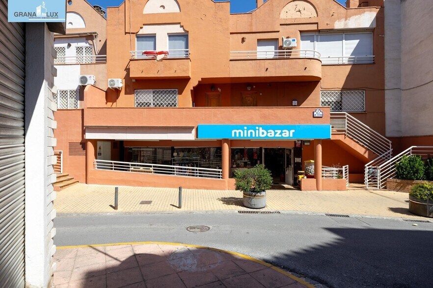 Calle de los Olmos, 1, Peligros, Granada à vendre - Photo du bâtiment - Image 2 de 10