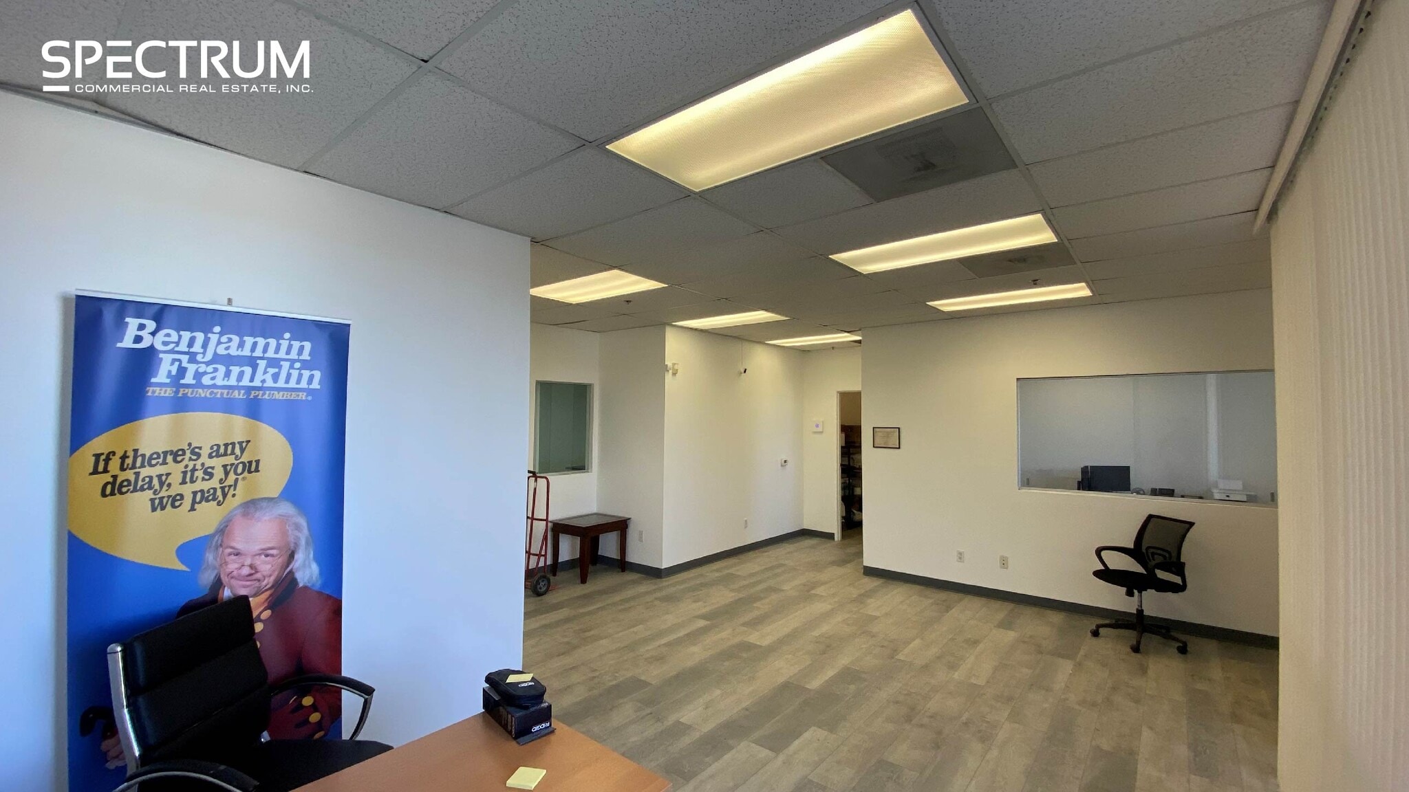 26470 Ruether Ave, Santa Clarita, CA for lease Interior Photo- Image 1 of 8
