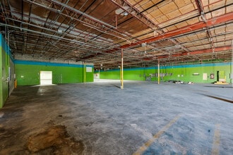 6750 N Bryan Dairy Rd, Seminole, FL for lease Interior Photo- Image 2 of 11