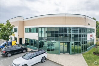 30468 Great Northern Ave, Abbotsford, BC for lease Primary Photo- Image 1 of 5