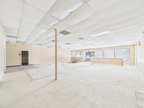 2543-2567 Gessner Dr, Houston, TX for lease Interior Photo- Image 1 of 14