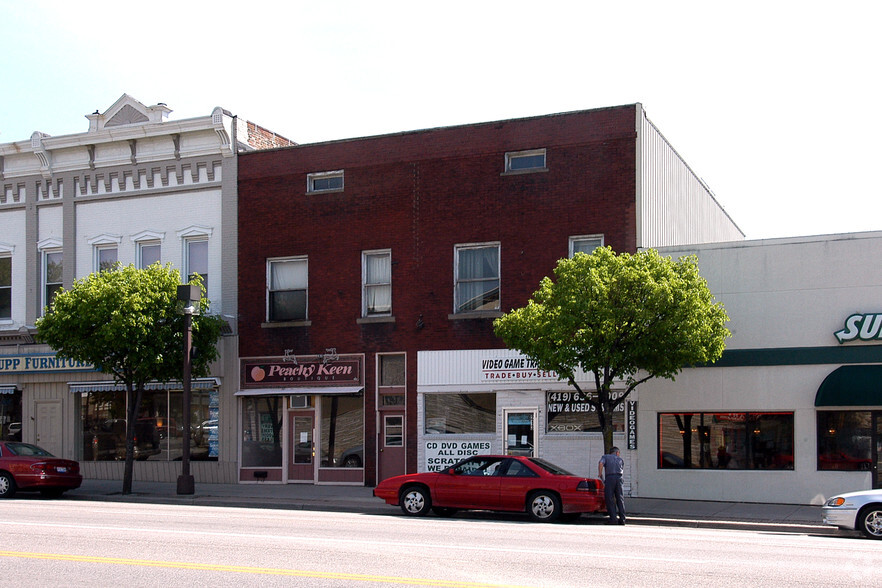 213 S Main St, Bryan, OH à vendre - Photo principale - Image 1 de 1