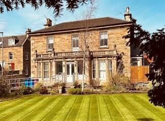 Plus de détails pour 69 South Guildry St, Elgin - Bureau à louer