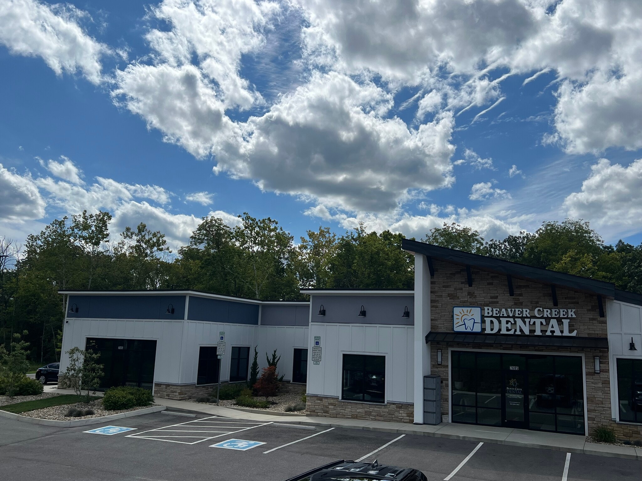 7693 Oak Ridge hwy, Knoxville, TN for lease Primary Photo- Image 1 of 7