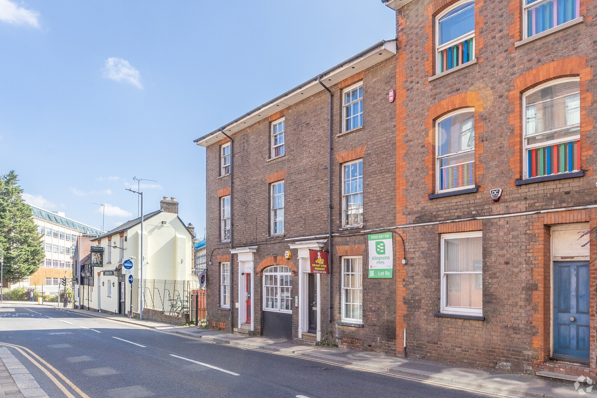 11-15 Park St W, Luton for lease Building Photo- Image 1 of 3