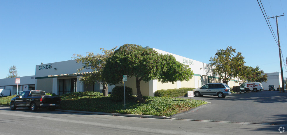 3301-3345 Keller St, Santa Clara, CA for lease - Building Photo - Image 2 of 6