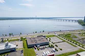 1555 Rue Carrie-Derick, Montréal, QC - AERIAL  map view - Image1