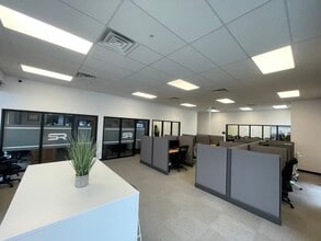 1920 N 2200 W, Salt Lake City, UT à louer Photo intérieure- Image 1 de 2