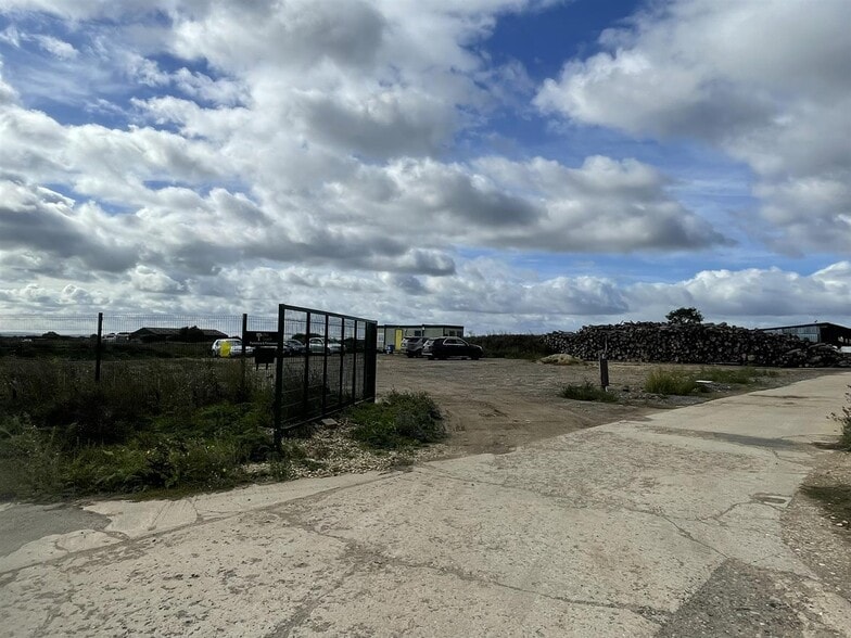 Scrubbs Ln, Shilton for sale - Other - Image 3 of 4