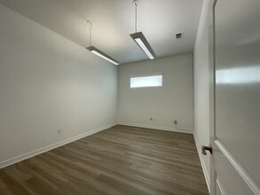 109 Enterprise Pky, Boerne, TX for lease Interior Photo- Image 1 of 9