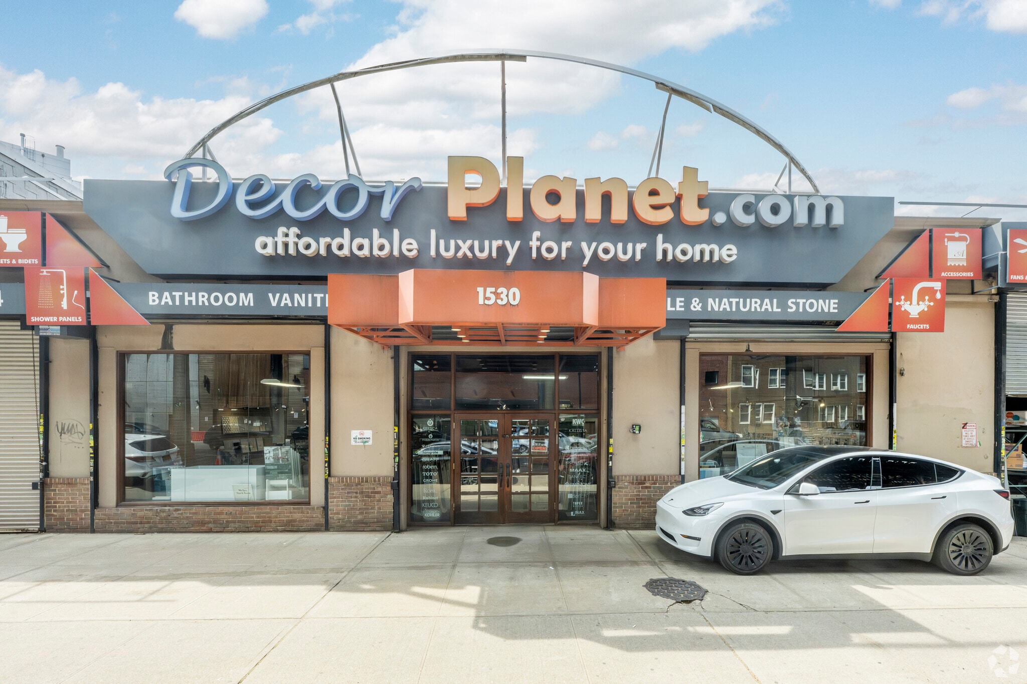 1530-1546 McDonald Ave, Brooklyn, NY for lease Primary Photo- Image 1 of 11