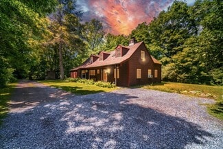 More details for 12 Woodlea Rd, Salt Point, NY - Multifamily for Sale