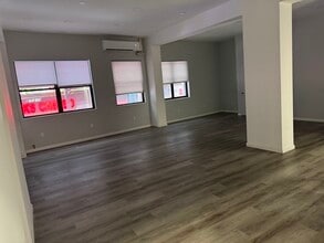 93-22 Jamaica Ave, Woodhaven, NY for lease Building Photo- Image 1 of 5