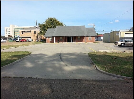 908 Spruce St, Texarkana, TX à vendre Photo principale- Image 1 de 22