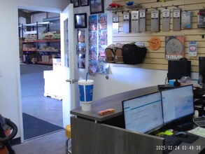 566-572-3 Appleyard dr, Tallahassee, FL for lease Interior Photo- Image 2 of 4