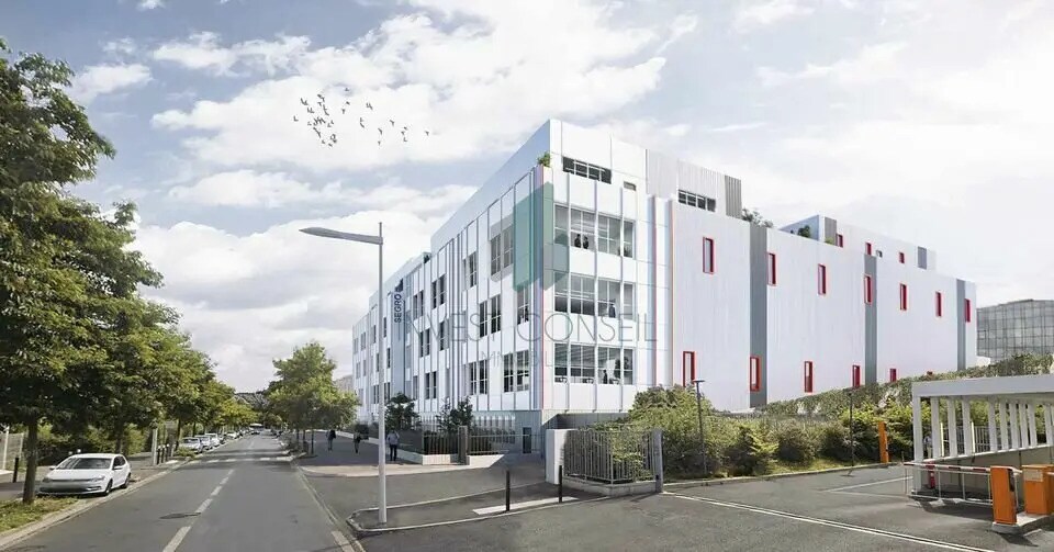 Flex dans Nanterre à louer Photo du bâtiment- Image 1 de 10