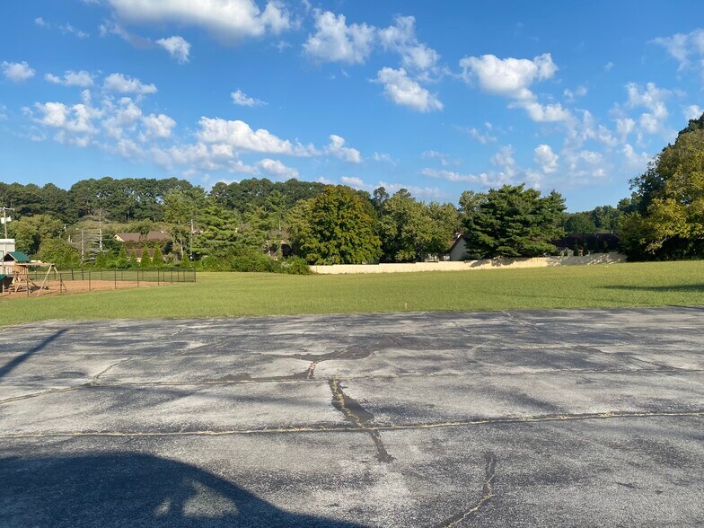 6795 Lee Hwy, Chattanooga, TN à vendre - Photo du bâtiment - Image 3 de 6