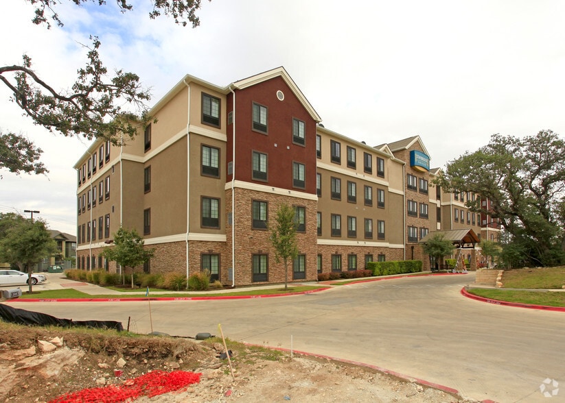 13087 Research Blvd, Austin, TX à vendre - Photo du bâtiment - Image 2 de 18