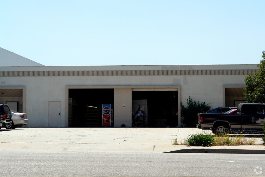11025 Shoemaker Ave, Santa Fe Springs, CA for lease - Building Photo - Image 3 of 6
