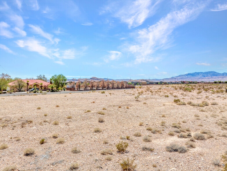 S Buffalo Dr & Raven ave, Las Vegas, NV for sale - Building Photo - Image 3 of 4