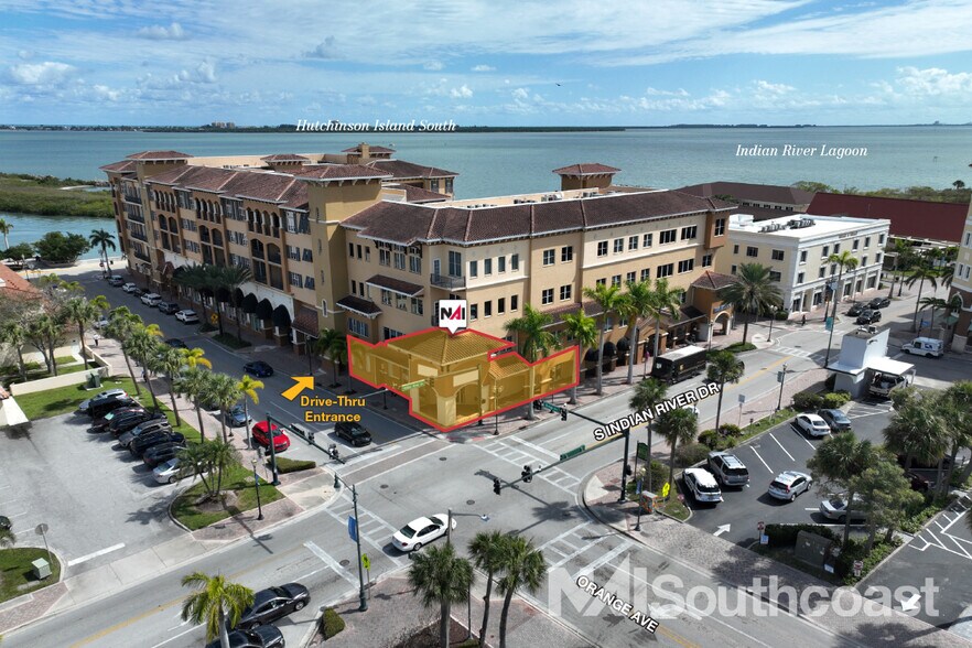 120-140 S Indian River Dr, Fort Pierce, FL à louer - Photo du bâtiment - Image 1 de 9