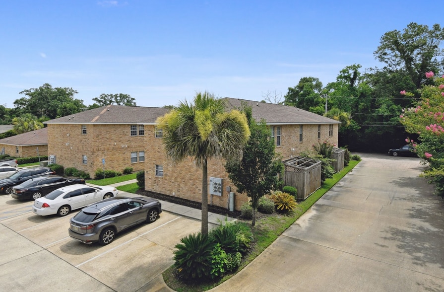 485 Tegarden Rd, Gulfport, MS for sale - Building Photo - Image 2 of 14