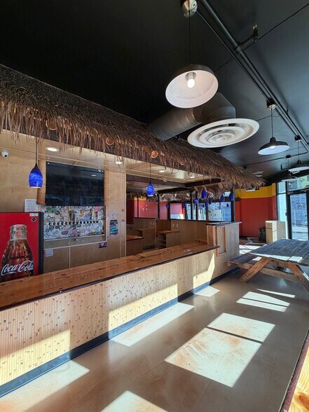 6601 Folsom Blvd, Sacramento, CA à louer - Photo du bâtiment - Image 3 de 16