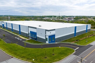 Plus de détails pour 205 Schoolhouse Rd, Souderton, PA - Industriel à louer