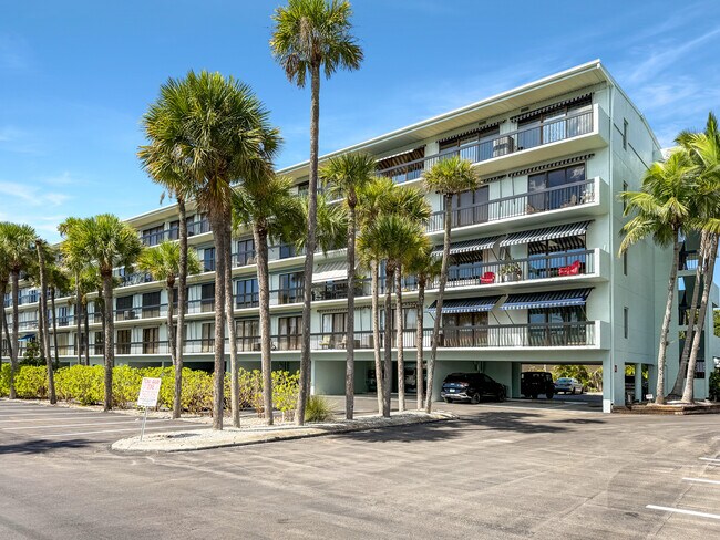 More details for 2335 Tamiami Trl N, Naples, FL - Office for Sale