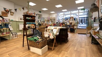 11A Lion St, Brecon à louer Photo intérieure- Image 2 de 9