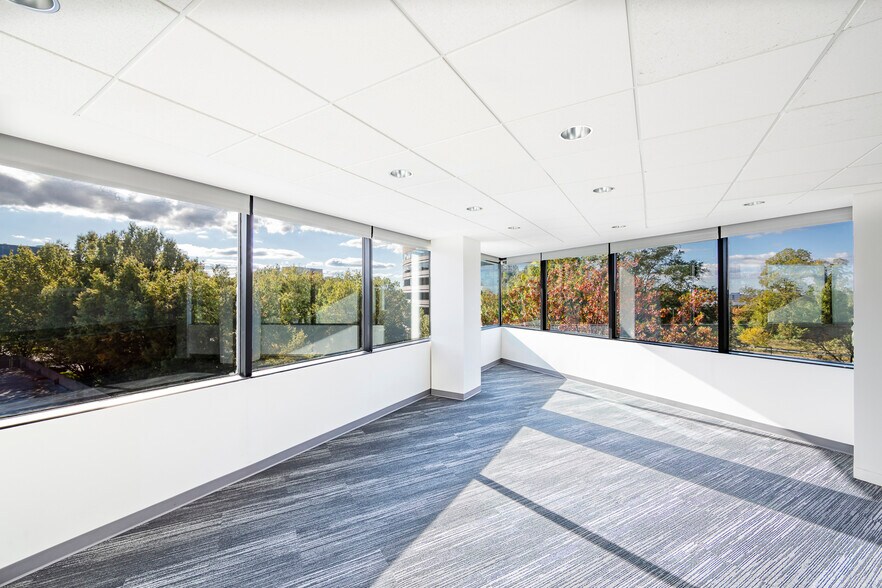 8219 Leesburg Pike, Vienna, VA à louer - Photo intérieure - Image 3 de 8